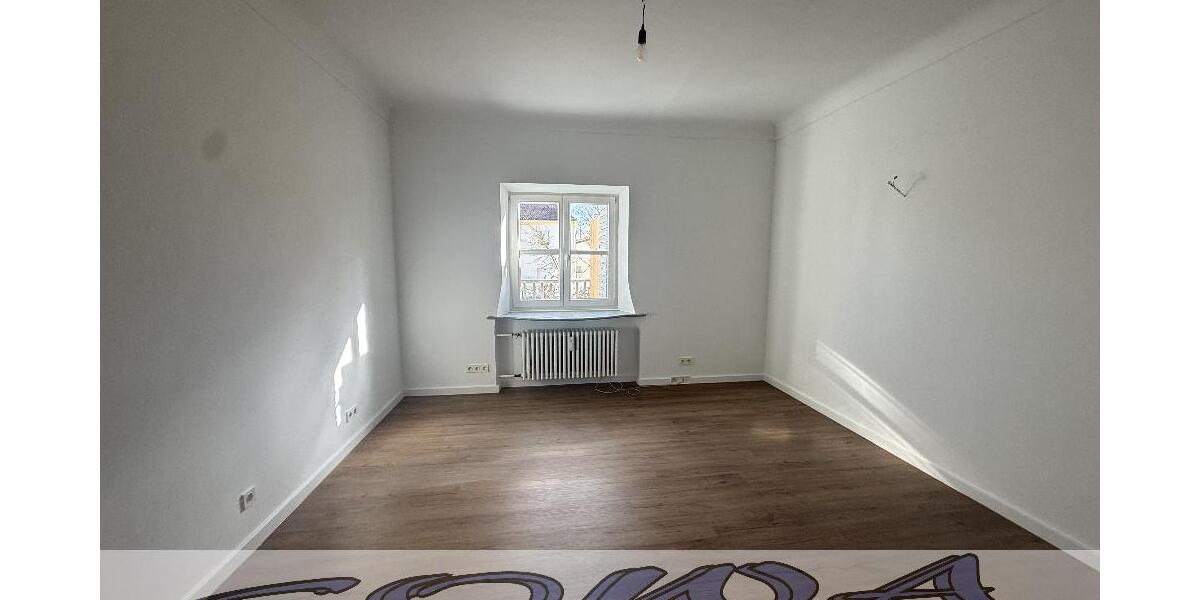 Sanierte 3 Zimmer Erdgeschoss Wohnung mit Balkon in Ehekirchen - Ein Objekt von Ihrem Immobilienpartner SOWA Immobilien und Finanzen - Erdgeschoßwohnung Ehekirchen | Angebot:25999669
