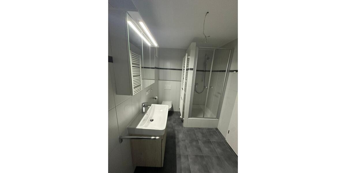 Etagenwohnung Mainburg - 3 Zimmer, 110 m&sup2;, 900&euro; | Angebot:25435832