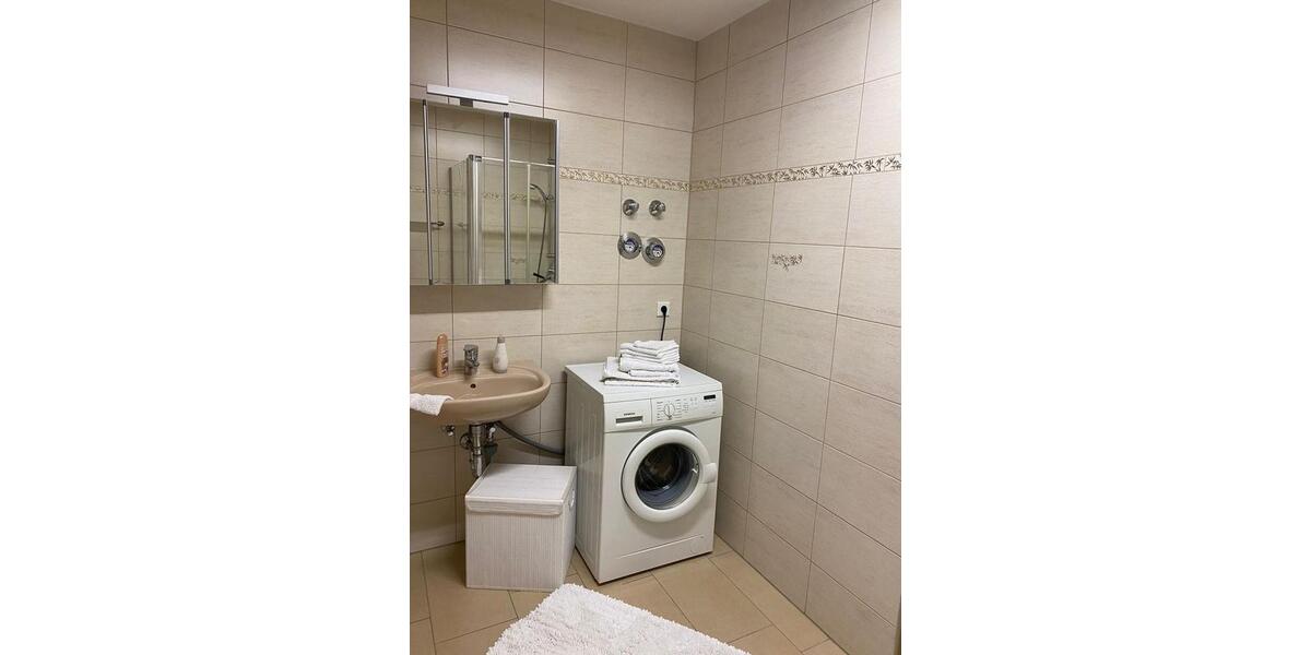 Erdgeschoßwohnung Ingolstadt - 2.5 Zimmer, 64 m&sup2;, 299.000&euro; | Angebot:25994596