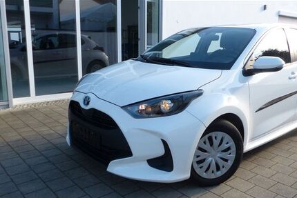 Toyota Yaris 29.770 km 16.900 &euro; Bad Gögging 93333