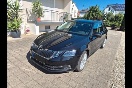 Skoda Octavia 124.352 km 15.600 &euro; Berg im Gau 86562