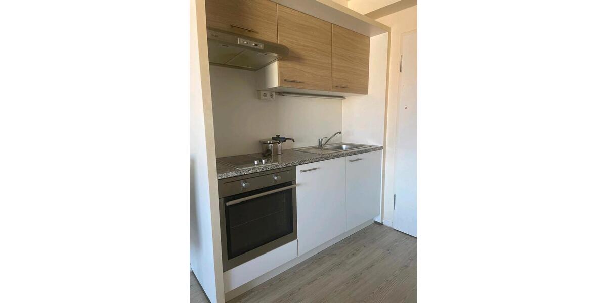 Etagenwohnung Ingolstadt Friedrichshofen-Hollerstauden - 1 Zimmer, 27 m&sup2;, 750&euro; | Angebot:25271548