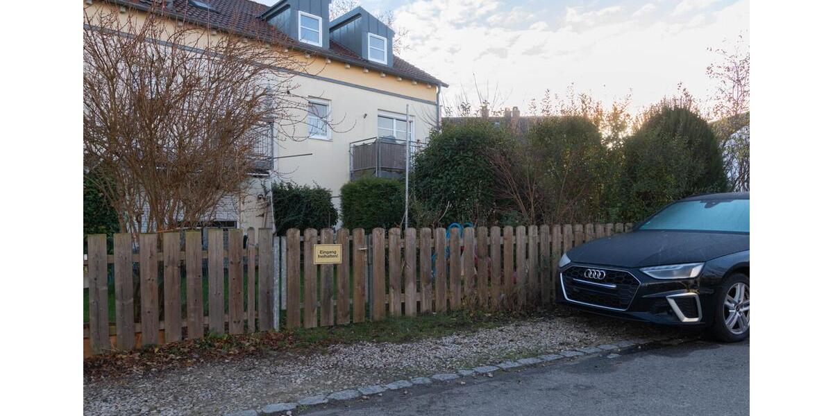 Dachgeschoßwohnung Ingolstadt Münchener Straße - 2 Zimmer, 41 m&sup2;, 580&euro; | Angebot:26675038