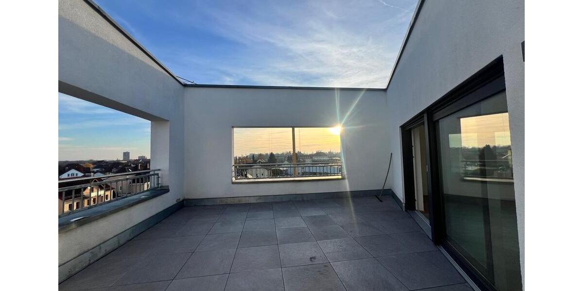 Etagenwohnung Ingolstadt Nordost - 3 Zimmer, 106 m&sup2;, 1.350&euro; | Angebot:23816884