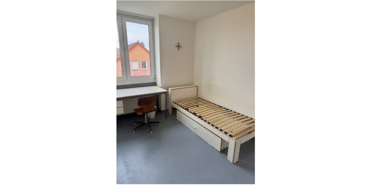 Etagenwohnung Ingolstadt Nordost - 1 Zimmer, 23 m&sup2;, 350&euro; | Angebot:25376378