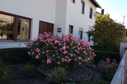 Haus Eichstätt - 9 Zimmer, 232 m&sup2;, 610.000&euro; | Angebot:25917146