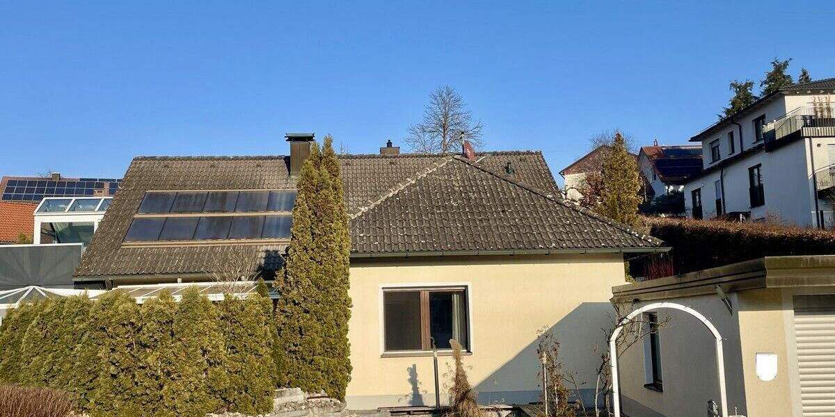 Mehrfamilienhaus, Wohnhaus Pfaffenhofen an der Ilm Pfaffenhofen a d Ilm - 7 Zimmer, 332 m&sup2;, 1.195.000&euro; | Angebot:25909297