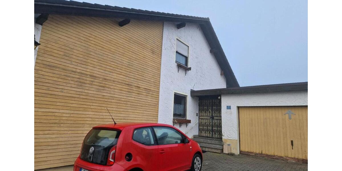 Mehrfamilienhaus, Wohnhaus Denkendorf - 8 Zimmer, 220 m&sup2;, 580.000&euro; | Angebot:24831867