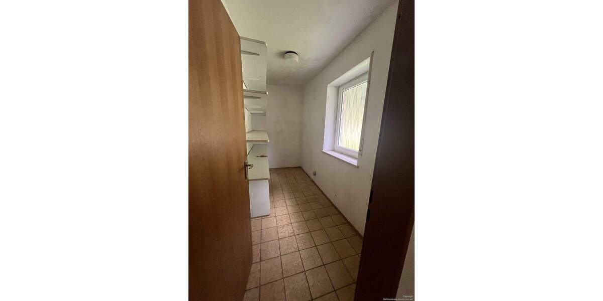 Mehrfamilienhaus, Wohnhaus Kipfenberg Grösdorf - 9 Zimmer, 211 m&sup2;, 590.000&euro; | Angebot:25701125