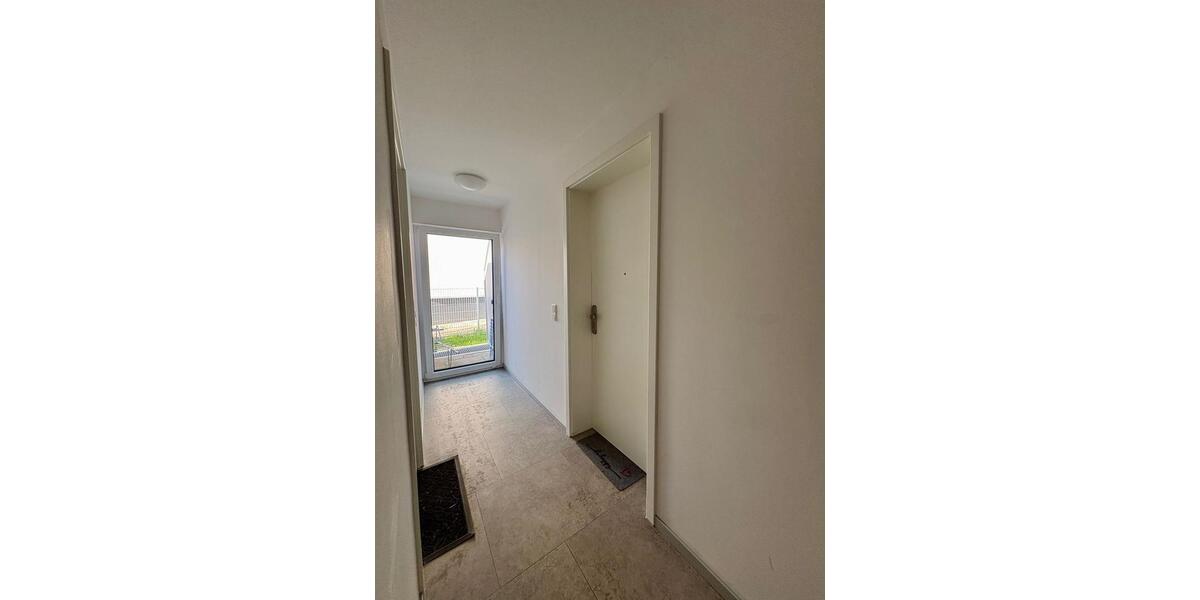 Erdgeschoßwohnung Ingolstadt Nordost - 1 Zimmer, 30 m&sup2;, 700&euro; | Angebot:26600676