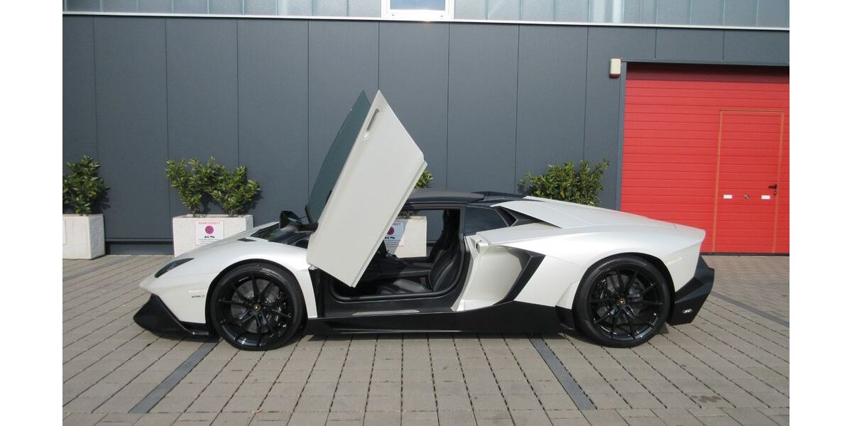 Lamborghini Aventador 18.450 km 399.999 &euro; Ingolstadt 85053