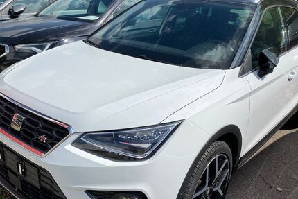 Seat Arona 32.770 km 16.900 &euro; Riedenburg 93339