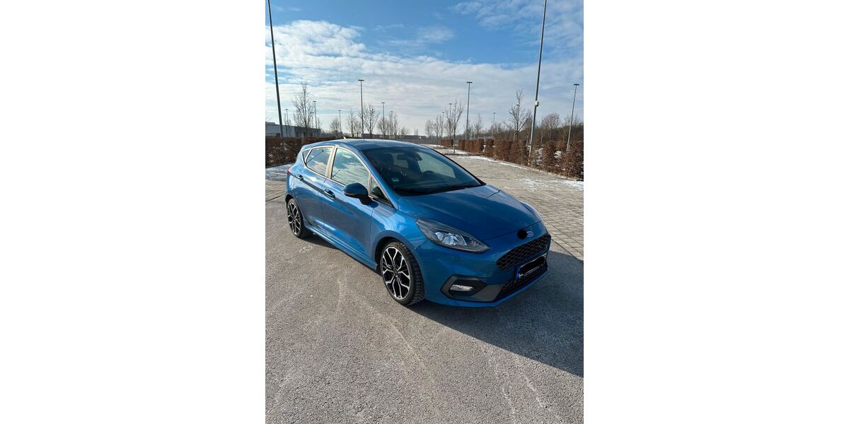 Ford Fiesta 62.300 km 17.900 &euro; Ingolstadt 85055