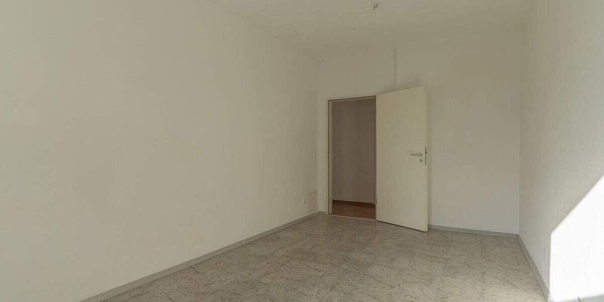 Etagenwohnung Neuburg an der Donau Neuburg - 3 Zimmer, 89 m&sup2;, 260.000&euro; | Angebot:25798765