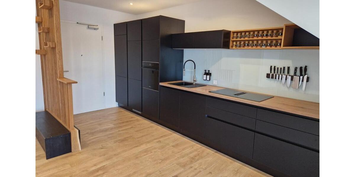 Dachgeschoßwohnung Ingolstadt - 2 Zimmer, 63 m&sup2;, 910&euro; | Angebot:25961669
