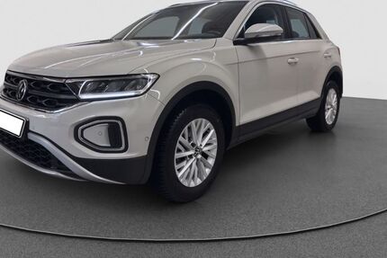 VW T-Roc 29.215 km 24.450 &euro; Manching 85077