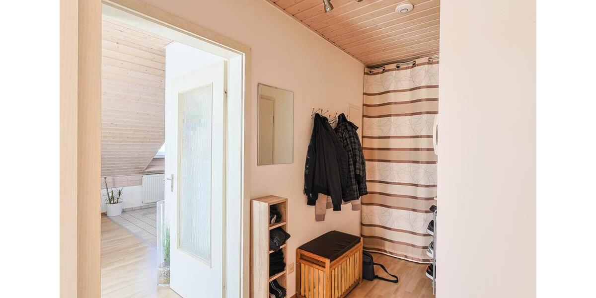 Dachgeschoßwohnung Ingolstadt Münchener Straße - 2 Zimmer, 41 m&sup2;, 580&euro; | Angebot:26675038