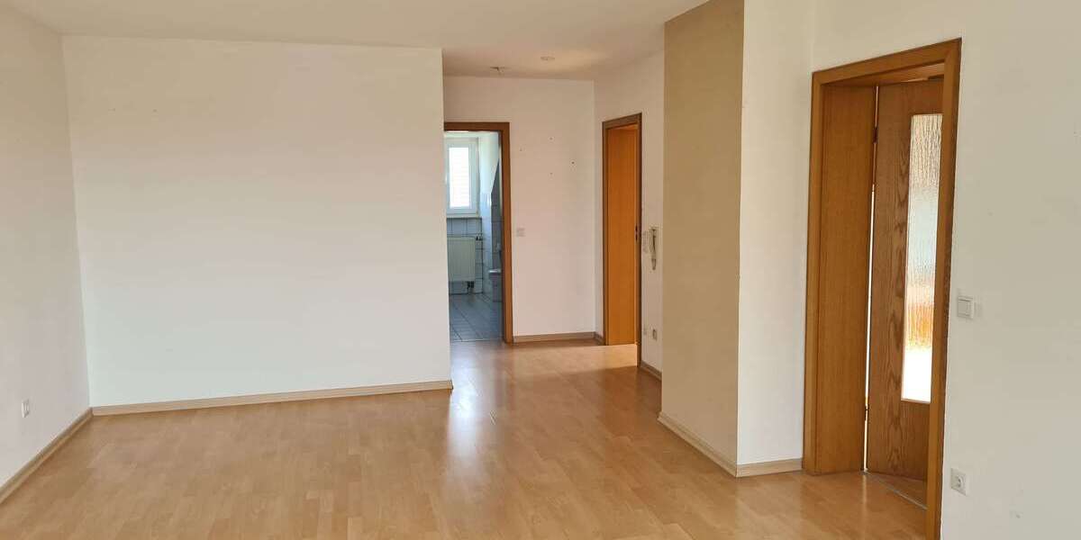 Etagenwohnung Ingolstadt Nordost - 2 Zimmer, 66 m&sup2;, 825&euro; | Angebot:27295354