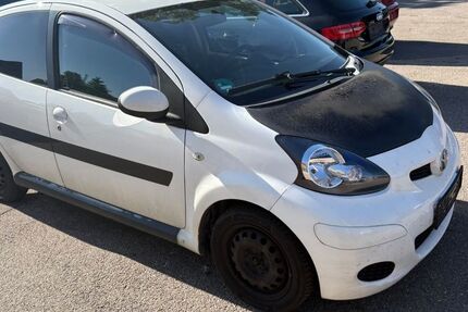 Toyota Aygo (X) 229.000 km 990 &euro; Hohenwart 86558