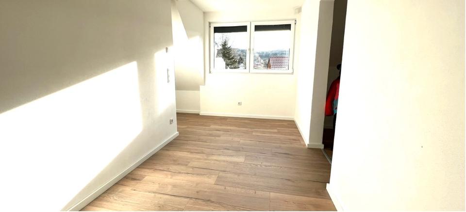 Etagenwohnung Manching - 5 Zimmer, 88 m&sup2;, 800&euro; | Angebot:26145843