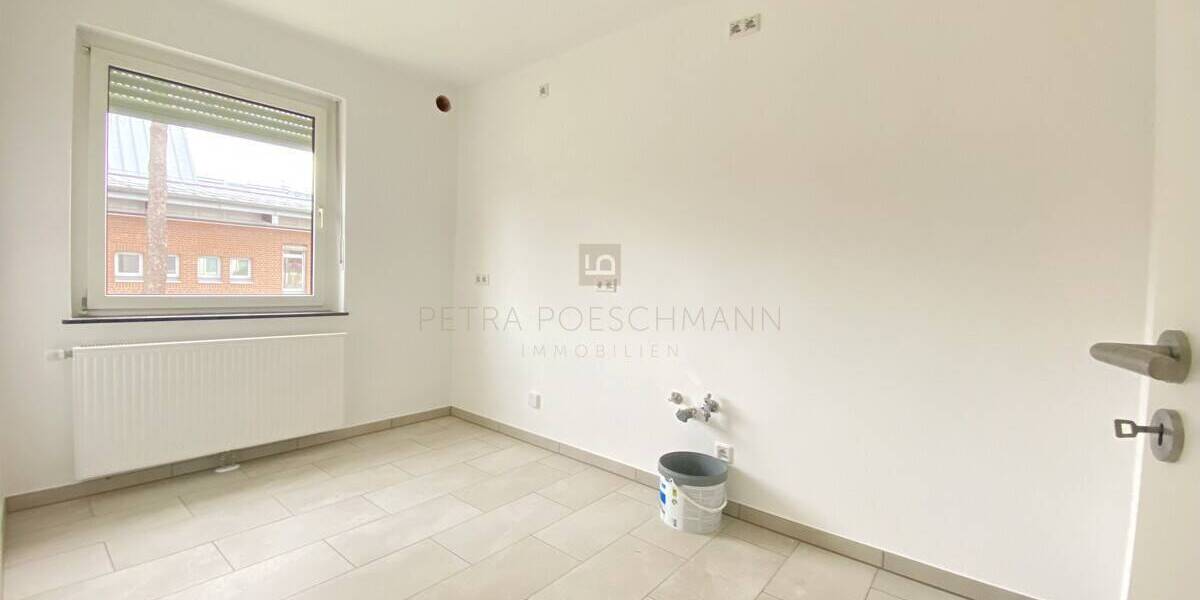 Mehrfamilienhaus, Wohnhaus Ingolstadt Nordost - 7 Zimmer, 171 m&sup2;, 699.000&euro; | Angebot:26630154