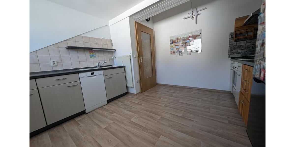 Dachgeschoßwohnung Ingolstadt Münchener Straße - 2.5 Zimmer, 65 m&sup2;, 980&euro; | Angebot:27611842