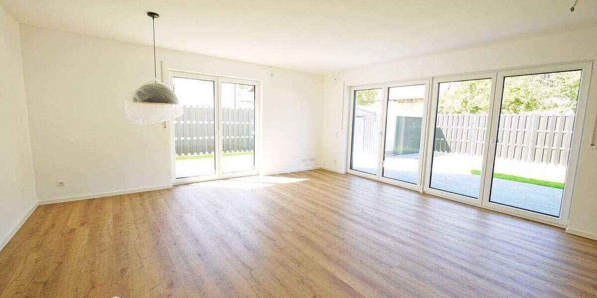 Doppelhaushälfte Kinding - 4 Zimmer, 146 m&sup2;, 1.460&euro; | Angebot:25740816