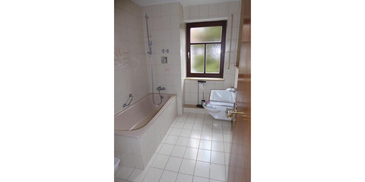 Etagenwohnung Ingolstadt Friedrichshofen-Hollerstauden - 3 Zimmer, 78 m&sup2;, 320.000&euro; | Angebot:25456906