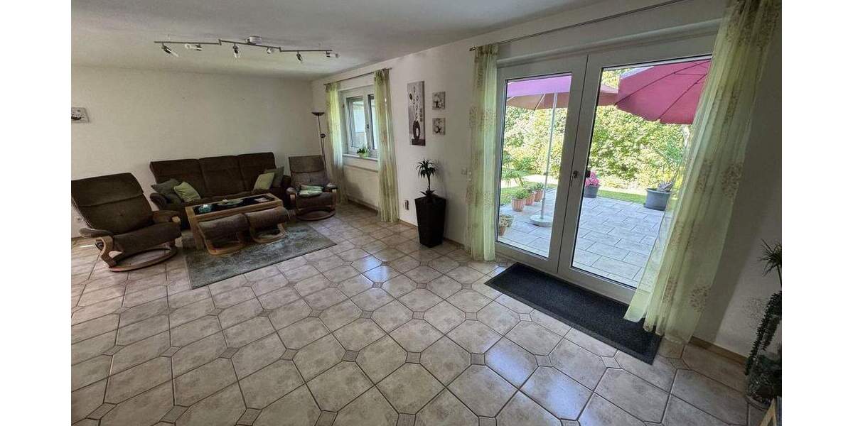 Doppelhaushälfte Oberstimm - 6 Zimmer, 198 m&sup2;, 555.000&euro; | Angebot:25755181