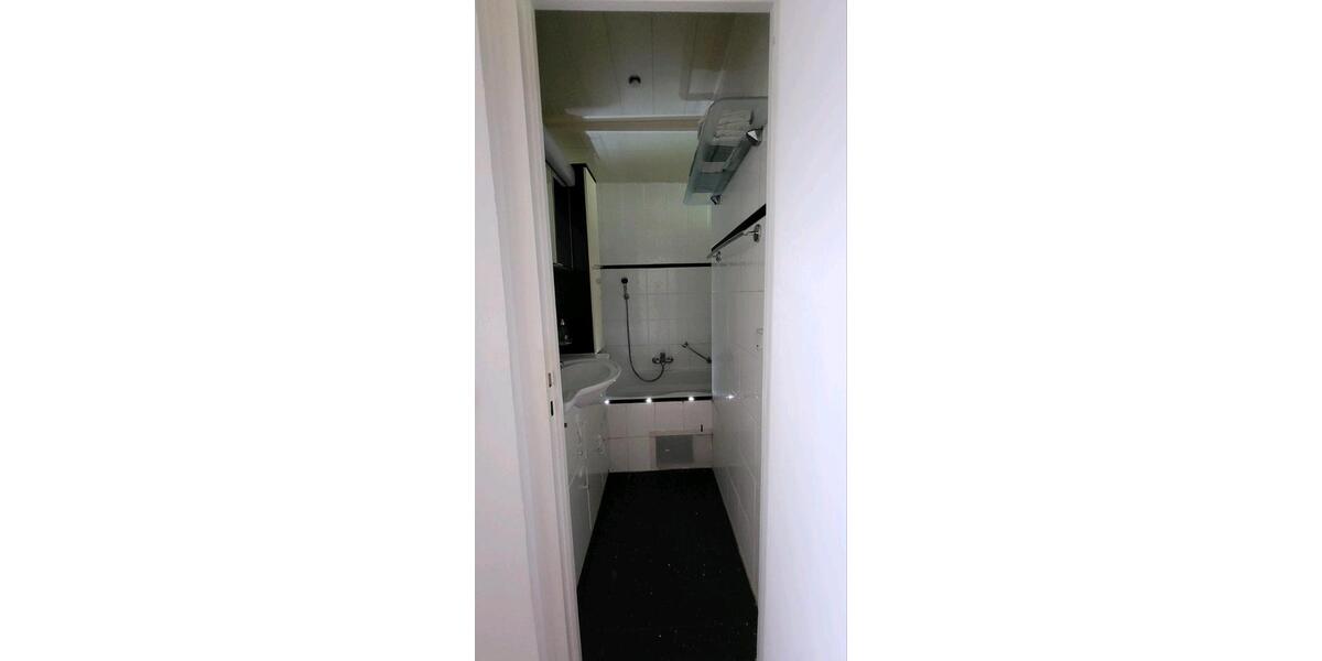 Dachgeschoßwohnung Ingolstadt Nordost - 1.5 Zimmer, 40 m&sup2;, 153.000&euro; | Angebot:26345432