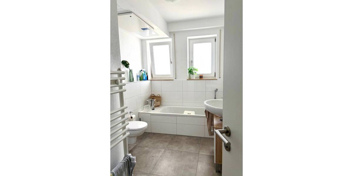 Etagenwohnung Lenting - 3 Zimmer, 82 m&sup2;, 1.189&euro; | Angebot:26751545