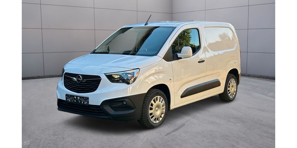 Opel Combo 19.868 km 13.999 &euro; Hohenwart 86558