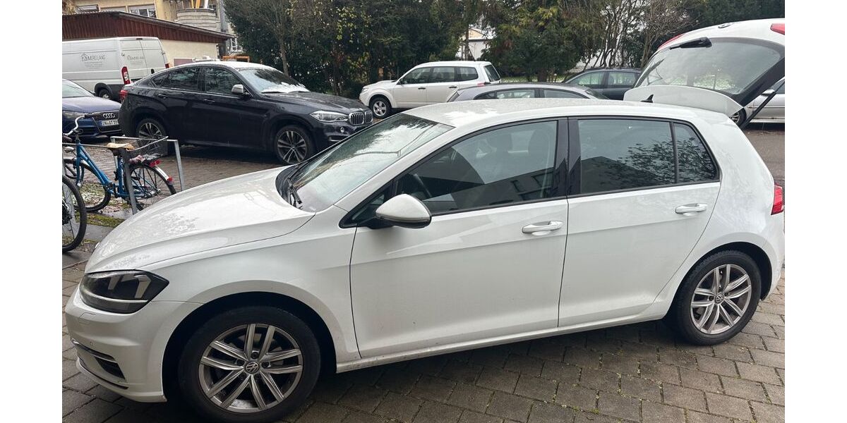 VW Golf 103.500 km 13.800 &euro; Ingolstadt 85055