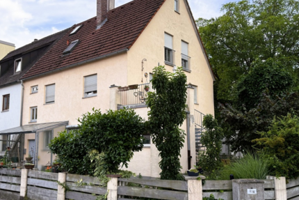 Haus Ingolstadt Südost - 8 Zimmer, 168 m&sup2;, 525.000&euro; | Angebot:26950130
