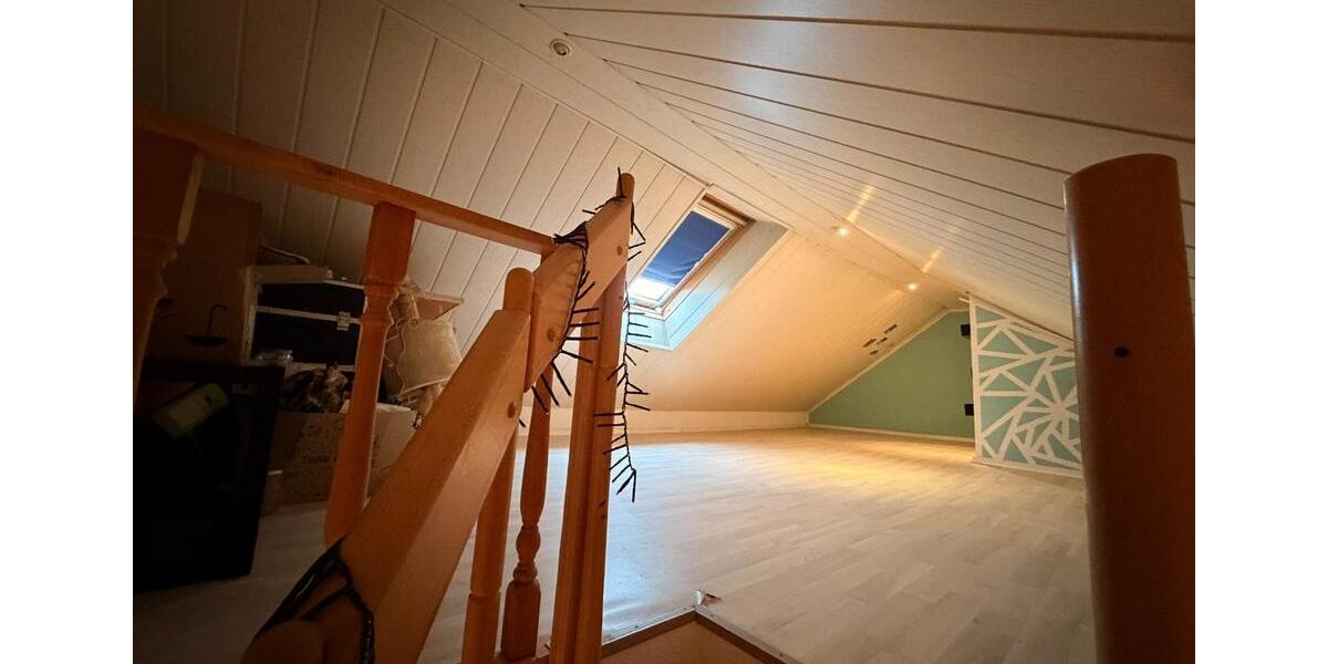 Dachgeschoßwohnung Stammham - 3 Zimmer, 85 m&sup2;, 287.000&euro; | Angebot:25653481