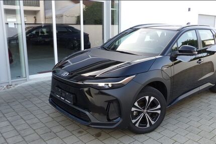 Toyota bZ4X 29.180 km 32.900 &euro; Bad Gögging 93333