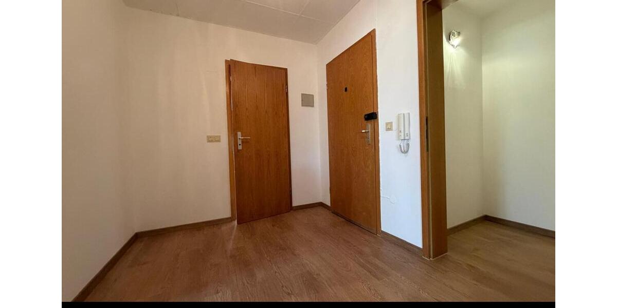 Dachgeschoßwohnung Ingolstadt - 1 Zimmer, 38 m&sup2;, 530&euro; | Angebot:25900775