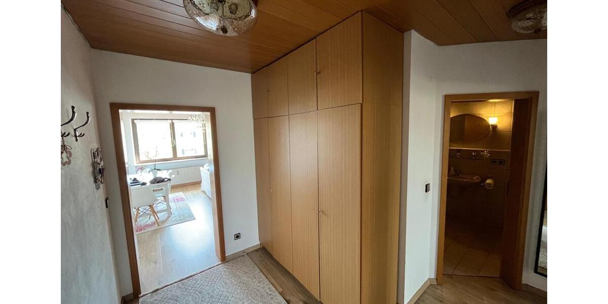 Etagenwohnung Ingolstadt Nordost - 2 Zimmer, 83 m&sup2;, 1.050&euro; | Angebot:25811058