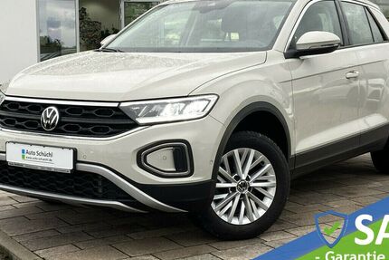 VW T-Roc 29.988 km 24.548 &euro; Schrobenhausen-Edelshsn. 86529