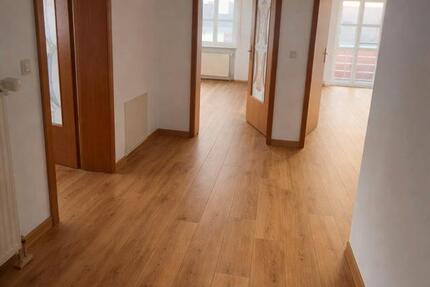 Wohnung Pfaffenhofen an der Ilm - 3 Zimmer, 88 m&sup2;, 1.620&euro; | Angebot:25906798
