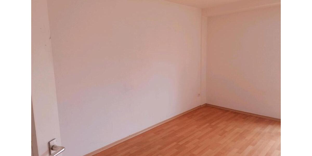 Etagenwohnung Ingolstadt - 1 Zimmer, 32 m&sup2;, 600&euro; | Angebot:25782813