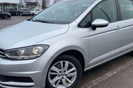 VW Touran 160.389 km 16.999 &euro; Neuburg an der Donau 86633