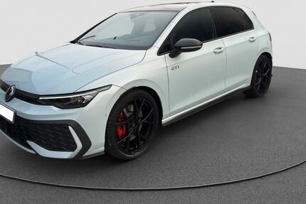 VW Golf 20.190 km 38.350 &euro; Manching 85077