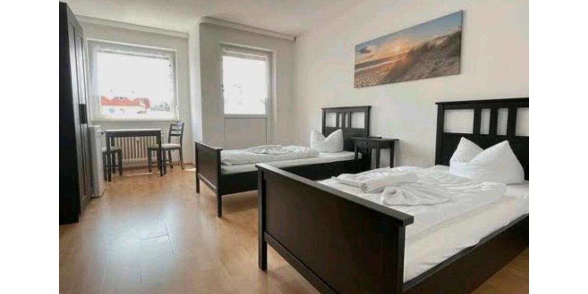 Etagenwohnung Ingolstadt Friedrichshofen-Hollerstauden - 4 Zimmer, 106 m&sup2;, 500&euro; | Angebot:26062155