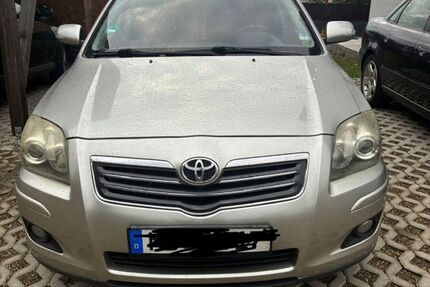 Toyota Avensis 359.022 km 2.200 &euro; Berg im Gau 86562