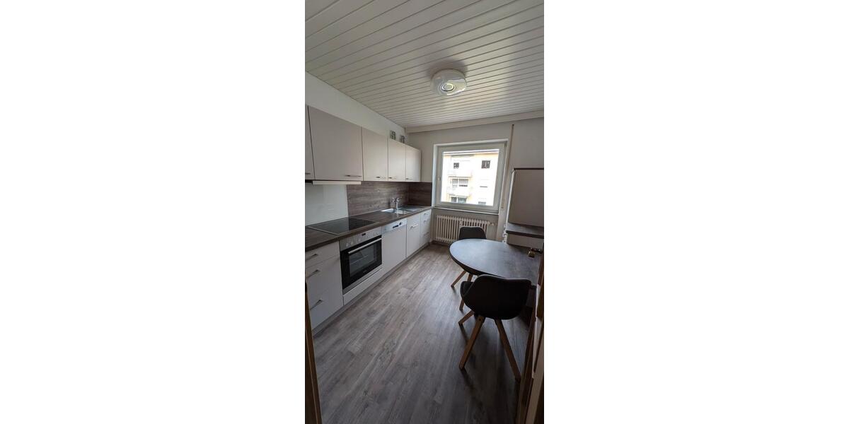 Etagenwohnung Ingolstadt Nordost - 3.5 Zimmer, 84 m&sup2;, 298.000&euro; | Angebot:26964493