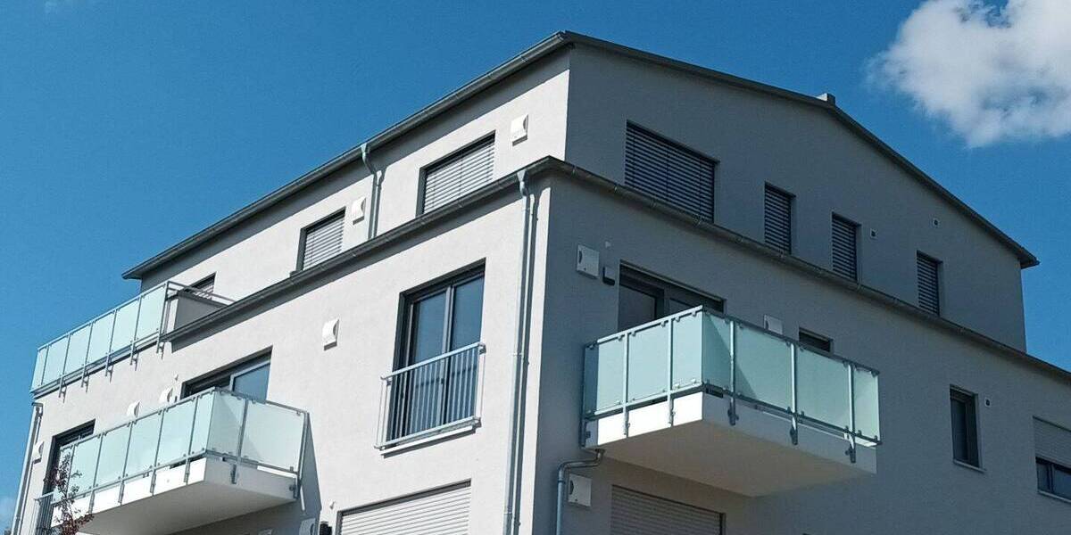 Etagenwohnung Schrobenhausen - 3 Zimmer, 95 m&sup2;, 1.220&euro; | Angebot:26273953