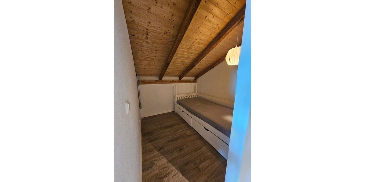 Etagenwohnung Böhmfeld - 1.5 Zimmer, 40 m&sup2;, 600&euro; | Angebot:25928558