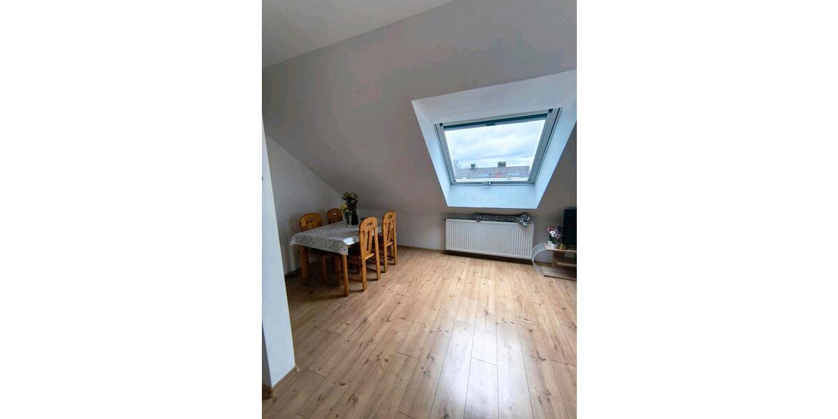 Dachgeschoßwohnung Königsmoos - 2 Zimmer, 65 m&sup2;, 780&euro; | Angebot:26029628
