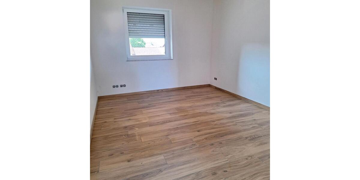 Etagenwohnung Großmehring - 4 Zimmer, 115 m&sup2;, 1.570&euro; | Angebot:27617653